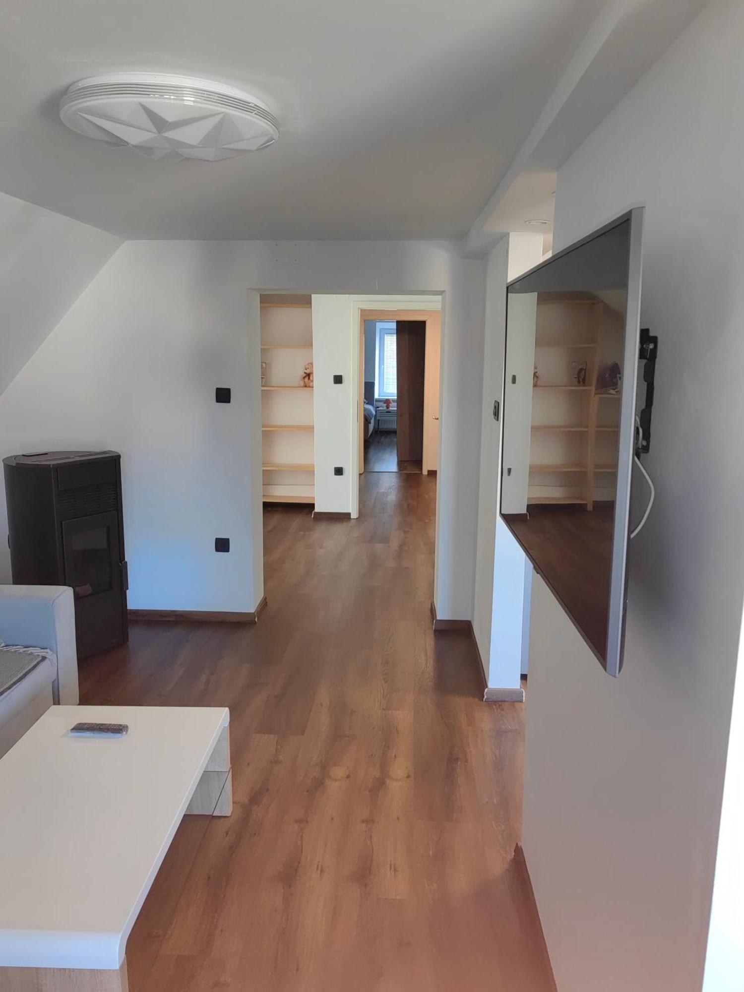 Sana Apartment โพสโตยนา ภายนอก รูปภาพ